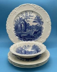 UN LOTE de transferware English Abbey Blue X Taylor Smith & Taylor años 20 firmado - Imagen 1 de 4