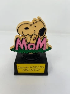 Trofeo Snoopy You're The World's Greatest Mom 1958 de colección - Imagen 1 de 3