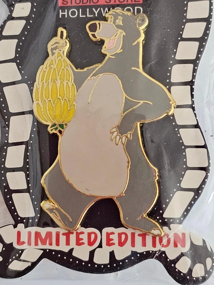 DISNEY PIN BALOO FROM JUNGLE BOOK BEAR WITH BANANAS 1 PIN SHOWN - image 1 of 1
