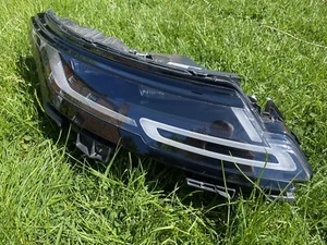 RANGE ROVER EVOQUE GENUINE LED DRIVER SIDE HEADLIGHT M8D2-13W029-DA - Picture 1 of 7