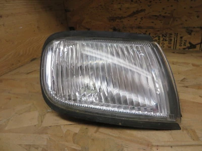 NISSAN MAXIMA 97 98 99 1997 1998 1999 CORNER LIGHT PASSENGER RIGHT RH OEM - Image 1 of 4