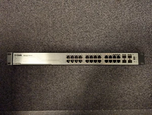 D-Link DGS-3100-24, guter Zustand, voll funktionsfähig - Photo 1/8