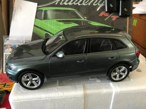 Kyosho 1:18 Audi Q5 2012 Ouarz Grey Diecast Metal Model 09241GR USED USED B825 - Picture 1 of 24