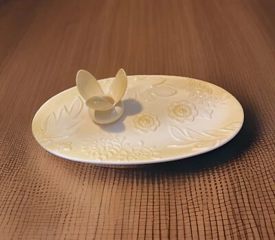 Plato de aperitivo para carretera Grassland floral con sal/taza de decoración 9”x 6” amarillo blanco Foto 1 de 4