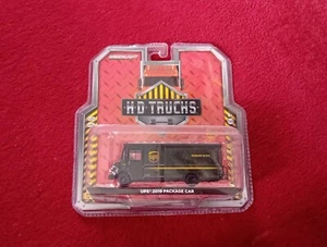 1/64 Greenlight HD Truck UPS - Picture 1 of 2