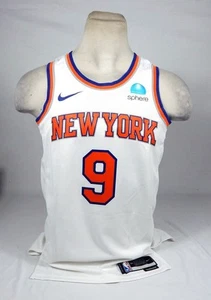 Camiseta deportiva blanca Nike 44 2022-23 para hombre de los New York Knicks RJ Barrett #9 Swingman Sphere - Imagen 1 de 5
