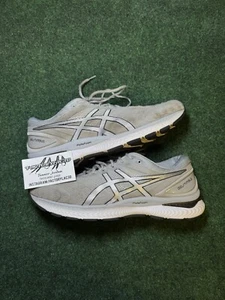 Zapatos para correr ASICS GEL Nimbus 22 plateados para hombre talla US 11.5 - 1011A680 - usados - Imagen 1 de 11
