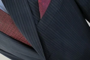 Ermenegildo Zegna 15MILMIL15 navy blue stripe full canvas three button suit 44 R - Picture 1 of 21
