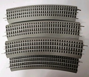 Lionel O 6-12041 FasTrack Lot - O-72 Curve - 16 Pieces, Full Circle EX - LOOK - Picture 1 of 9
