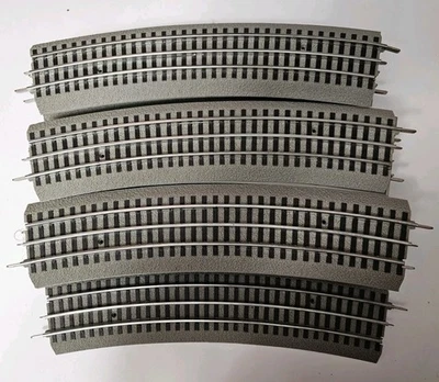 Lionel O 6-12041 FasTrack Lot - O-72 Curve - 16 Pieces, Full Circle EX - LOOK - Image 1 of 4