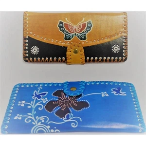Ladies Embossed Wallet Snap Closure Set of 2 - Picture 1 of 9