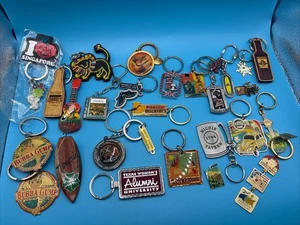 Konvolut verschiedener Orte. Schlüsselanhänger - Bild 1 von 4