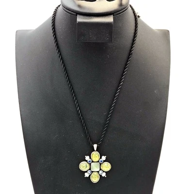 Collar Colgante Cruz Perla Imitación Diamantes de Imitación Estrás Azul Verde Sophia Foto 1 de 4