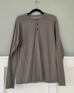 Lululemon Olive Green Men's Size Medium Long Sleeve Straight Stretch Your Head - Picture 1 of 14