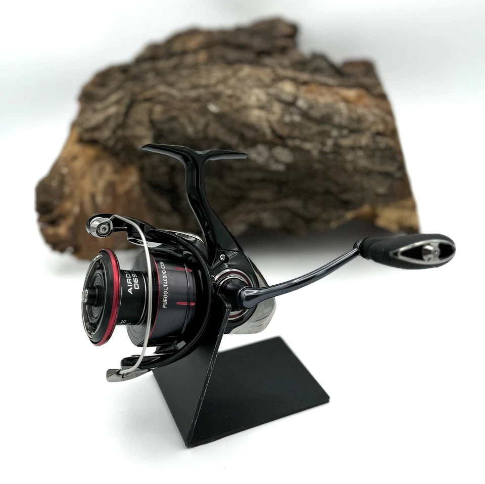 Daiwa 23 Fuego LT 4000D-CXH Spinnrolle Spinning Reel Frontbremsrolle Angelrolle