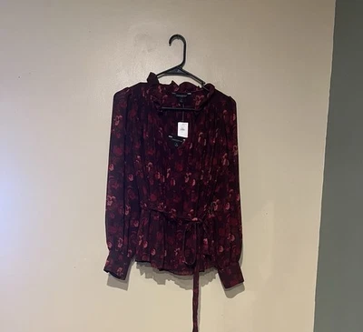 Blusa Banana Republic Chifón Plisada Floral Mujer Pequeña Grande Roja Bohemia Foto 1 de 4