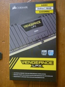 Corsair 16GB kit DDR4 3200MHz desktop memory - Picture 1 of 6
