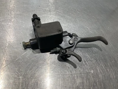 Главный цилиндр тормоза 2003-2007 SKI-DOOSUMMIT 800 600 500ss REV MXZ GSX Summit - Изображение 1 из 4