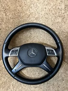 Mercedes W204 W212 W246 Lederlenkrad mit Airbag - Bild 1 von 5