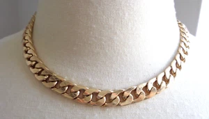 Collana girocollo vintage, tono oro, a maglie. - Foto 1 di 3