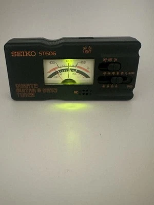 GUITARRA Y BAJO VINTAGE SEIKO ST606 CUARZO AFINADOR. Foto 1 de 4