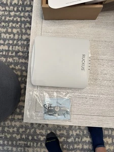 Ruckus R650 Wireless Access Point - Photo 1/1