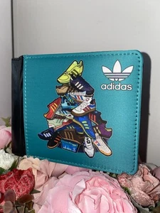 Adidas Shoe Pile Teal Background Mens Wallet - Picture 1 of 3