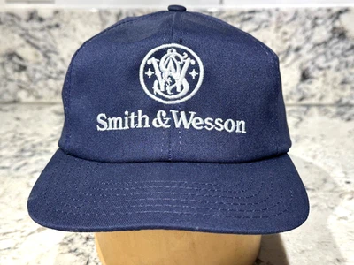 Boné chapéu caminhoneiro Smith & Wesson logotipo arma S&W azul vintage SnapBack feito nos EUA - Imagem 1 de 4