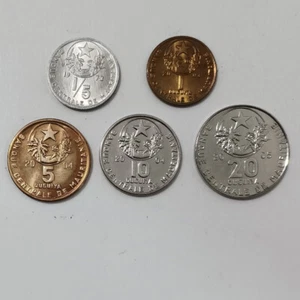 Monedas de Mauritania, 1973-2005, juego de 5, de 1/5 a 20 Ouguiya - Picture 1 of 2