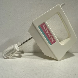 KIDDY-MATIC MINIATURE MIXER BEATERS VINTAGE 1980's CHILTON-GLOBE - Toy Kitchen - Picture 1 of 3