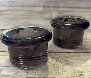 Paar lila Böhmen Kunst Glas Kerzenhalter handgefertigt in der Tschechoslowakei 3,5x2" - Bild 1 von 6