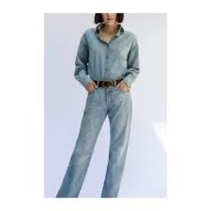 NWT- Daily Blue "Mood" in Echo wash Blue Jean Size:26 RET:$319 SOLD OUT ON LINE - Picture 1 of 5