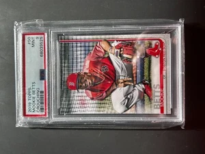 Topps Mookie Betts #50 Crouching SP Variation 2019 PSA 9 - Imagen 1 de 1