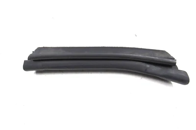 97-06 Jaguar XK8 XKR Convertible LEFT MIDDLE Side Window Rubber WeatherstrIP - Image 1 of 4