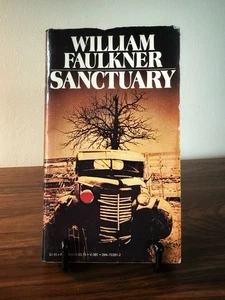A Vintage 1958 Paperback Copy Of Sanctuary By William Faulkner - Bild 1 von 3
