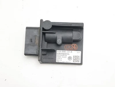 Centralina altra VW GOLF VII VARIANT 5Q0906121E 1.6 81 KW 110 CV 09-2015 - Immagine 1 di 3