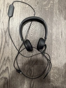 Microsoft Nowoczesny zestaw słuchawkowy USB-C - Zdjęcie 1 z 6