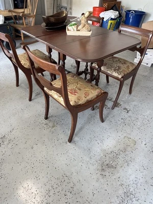 juegos de muebles de comedor antiguos vintage Foto 1 de 4