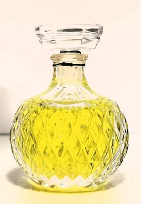 Capricci Nina Ricci 1960 Vintage Perfume By Lakique Cristal  Bottle 30 ml 1 fl.o - Immagine 1 di 4