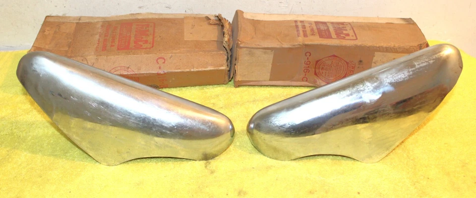 Ford Custom Deluxe Crestliner 1949 1950 convertible nuevo de lote protector de parachoques delantero cromado Foto 1 de 4