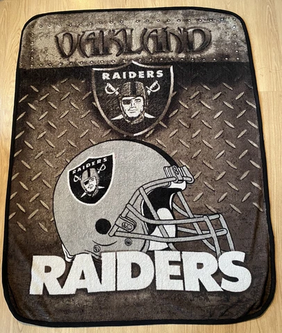 Oakland Raiders NFL Fleece Reversible Stadium Throw Blanket 60 x 75 Vintage Cover