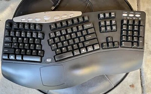 Adesso PCK-208B Media Contoured Ergonomic USB Keyboard Black Gamer Gaming PC - Picture 1 of 2