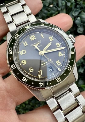 Reloj Longines Spirit Zulu Time Automático Bisel Verde 39mm L3.802.4.63.6 B&P Foto 1 de 4