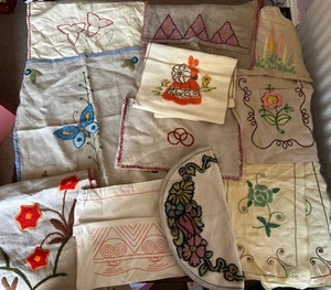 Paquete de bolsas de trabajo vintage bordadas y de fieltro X 12 bolsas y corredores, etc. - Imagen 1 de 6