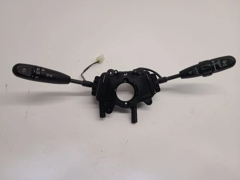 04-11 Interruptor de columna CHEVROLET AVEO giro de columna sin faros antiniebla OEM Foto 1 de 4