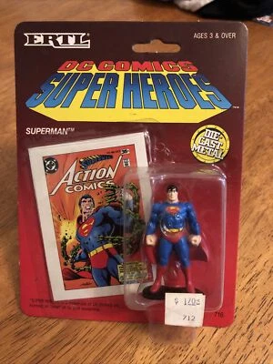 Figura de metal fundido a presión Superhéroes Superman 1990 DC Comics de colección con tarjeta Foto 1 de 2