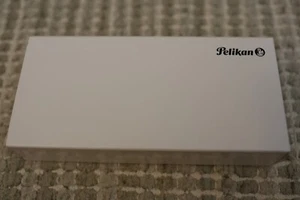 Pelikan Souveran M800 Black EF Nib fountainpen - Picture 1 of 10