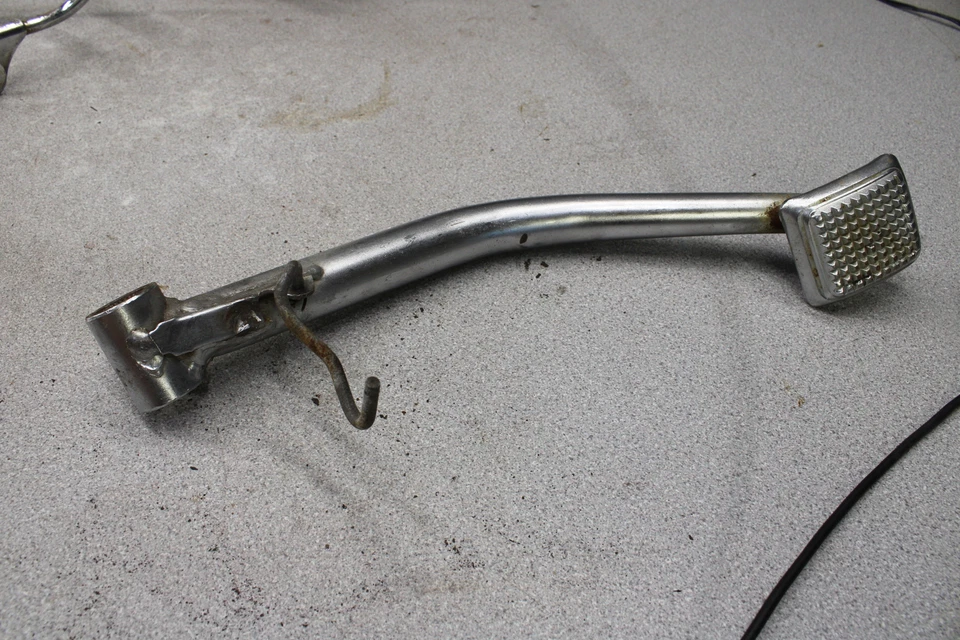 Kawasaki KZ650D SR 1978 pedal de freno trasero i8-2680.HF Foto 1 de 4