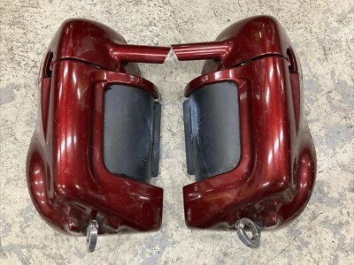 Carenados inferiores Harley Davidson guantera ventilada Touring rojo carmesí Sunglo Foto 1 de 4