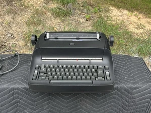 IBM Original Selectric Typewriter Vintage Black - Parts & Repair Only No power - Picture 1 of 13
